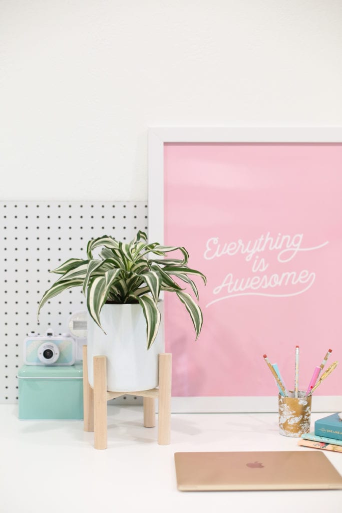 DIY Midcentury Modern Plant Stand