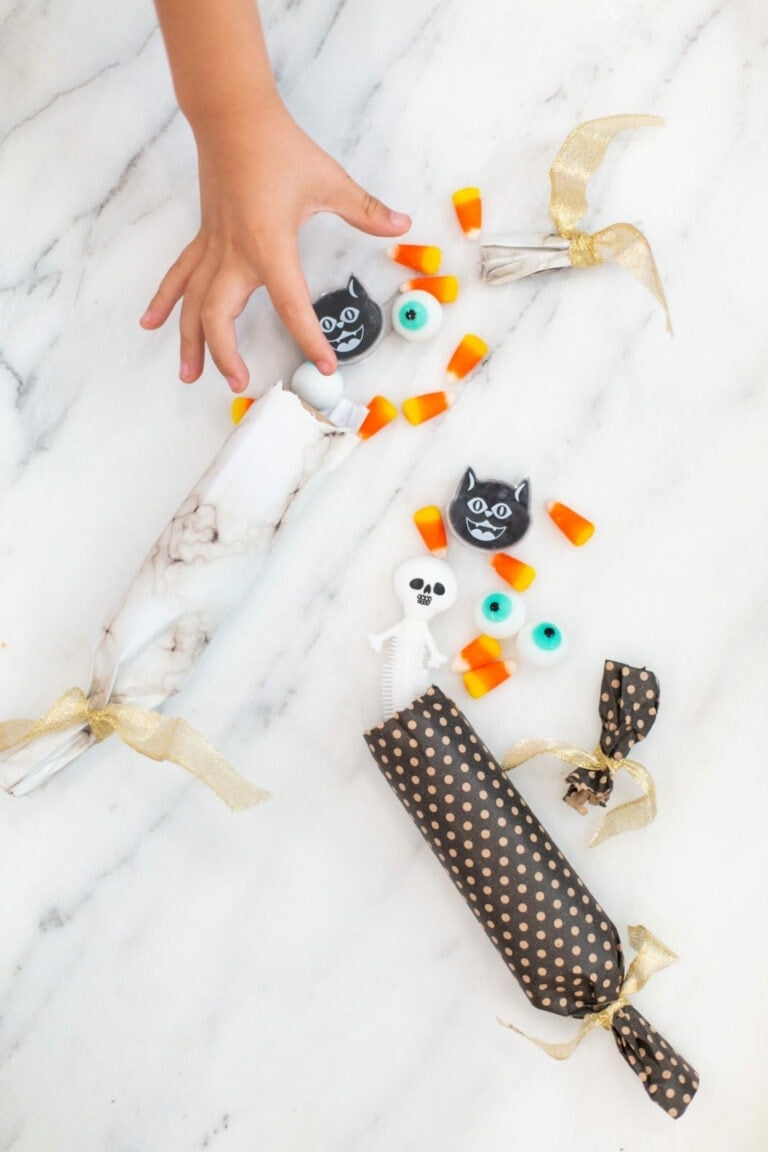 How to Make Halloween Crackers
