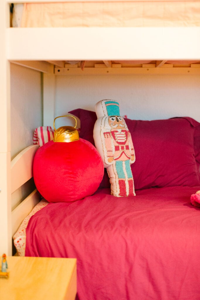 bedroom decorations for christmas