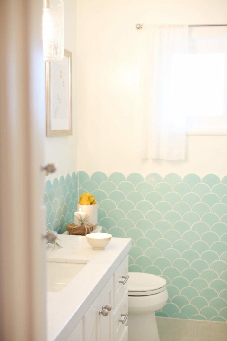 Light and airy kids' and guest bathroom