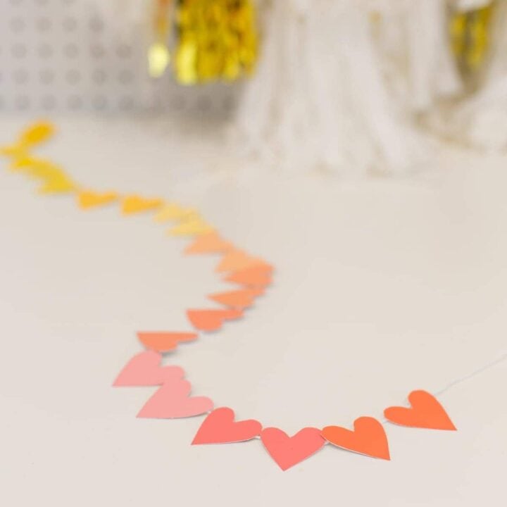 valentine garland