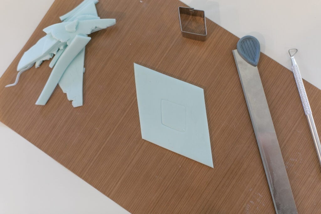 how to make an incense holder