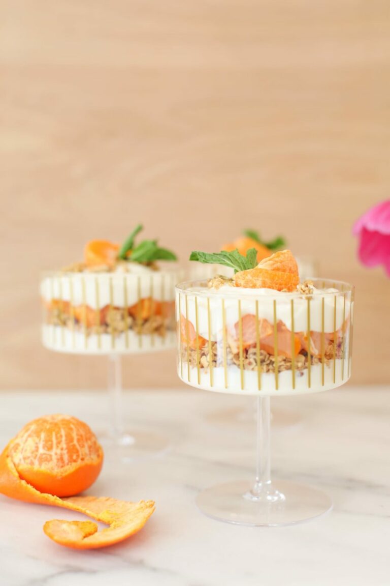 Simple and healthy mandarin granola parfait recipe