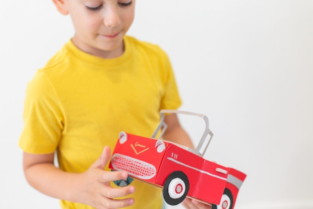 how to make a cardboard toy car