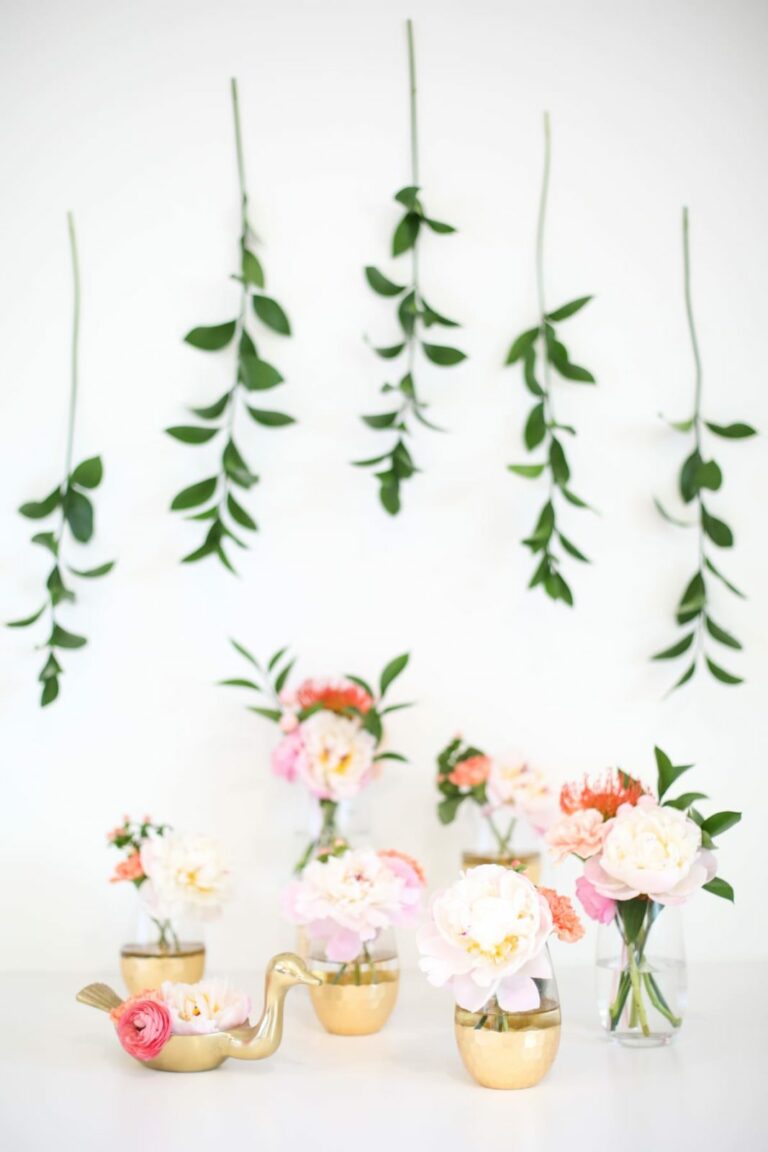 How to make simple Mother's Day floral arrangements