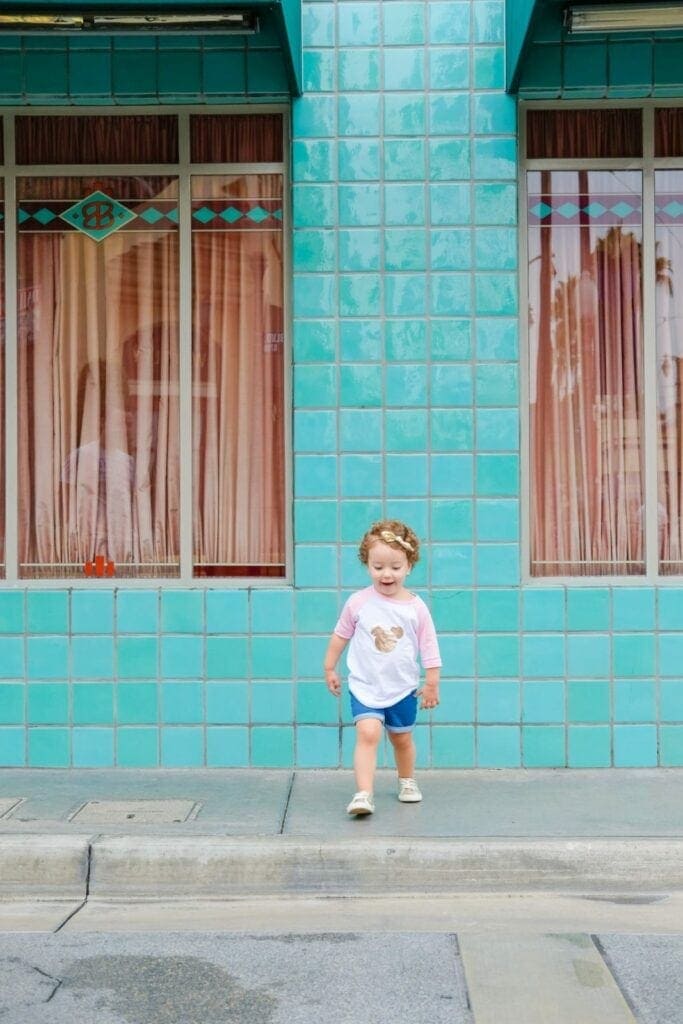 How to take awesome Disneyland family photos