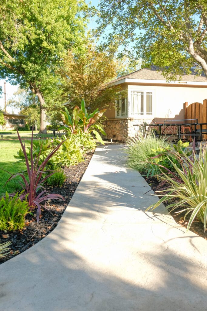 front yard walkway