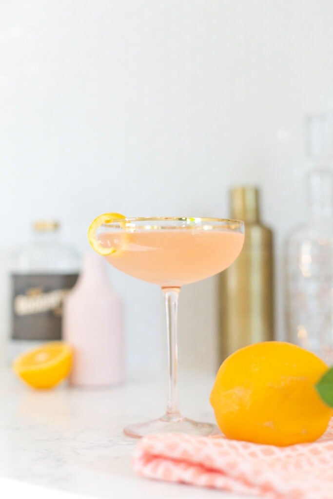 gin and prosecco cocktail