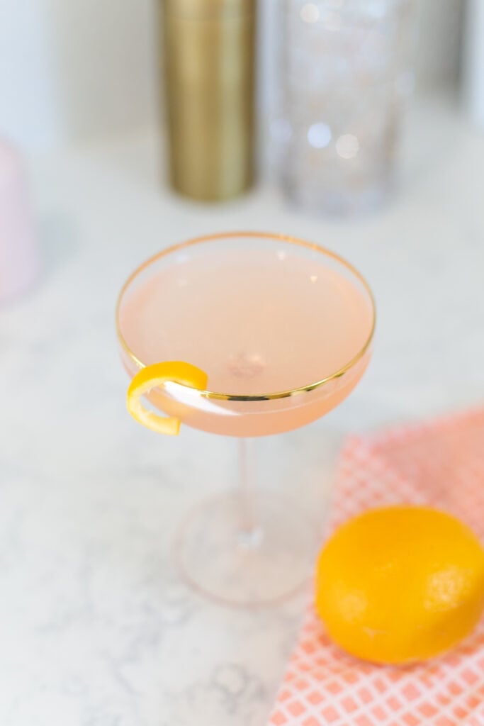 gin and prosecco cocktail