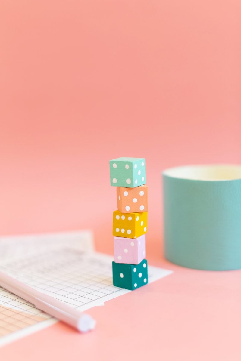 How to Make a DIY Yahtzee Game