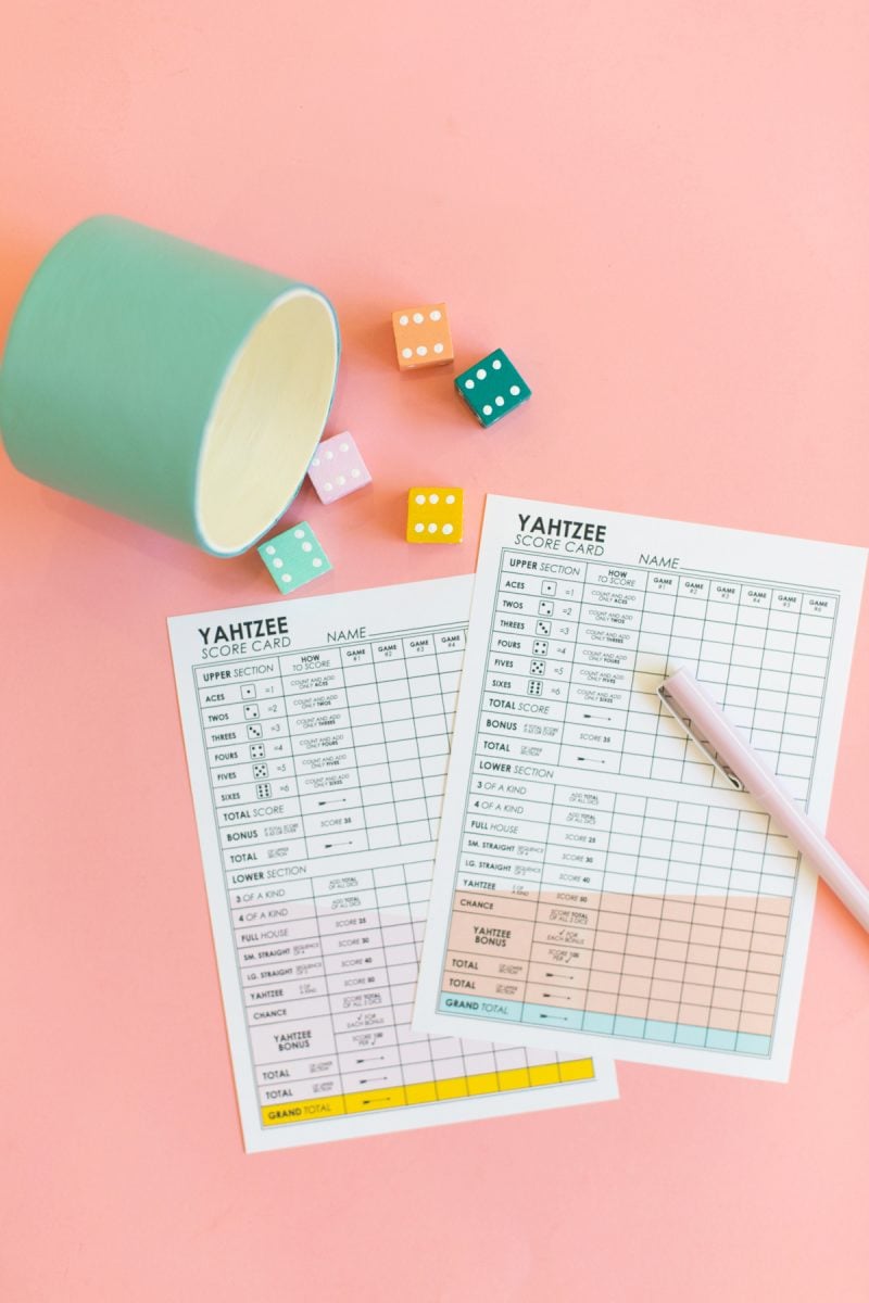 How to Make a DIY Yahtzee Game