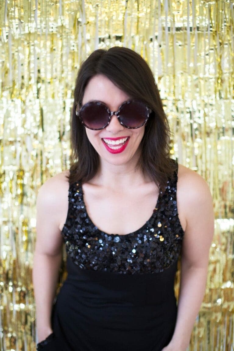 How to Make a Gold Photo Backdrop