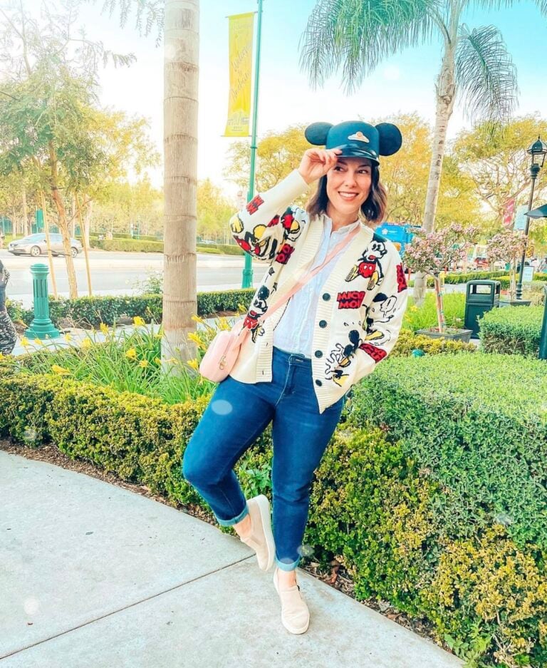 disneyland outfit ideas