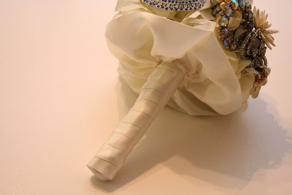 diy brooch bouquet:  part i