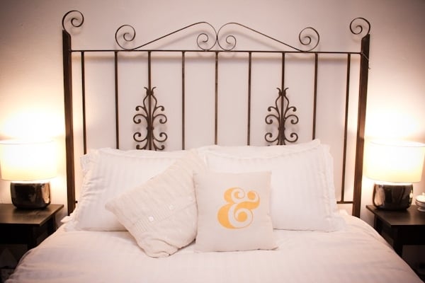 diy ampersand throw pillow