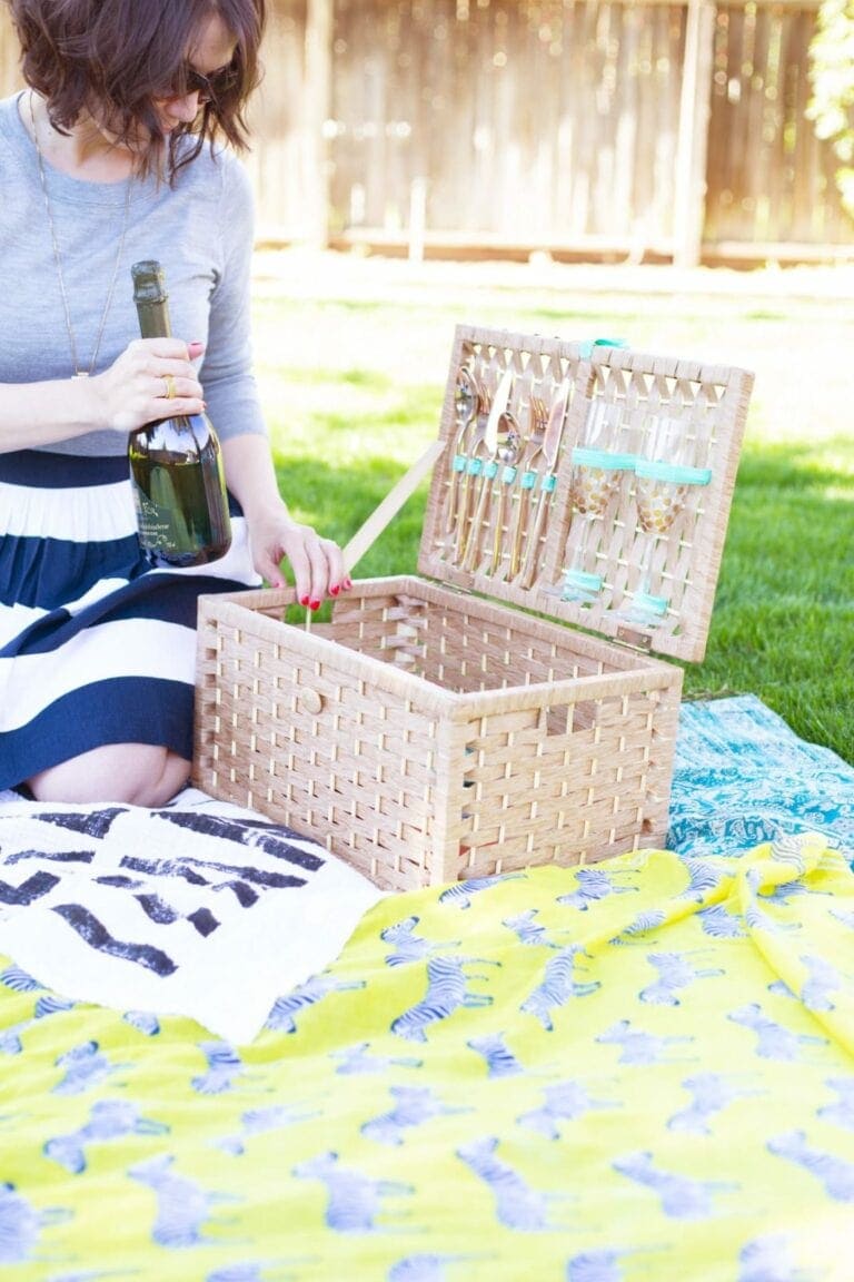 DIY Picnic Basket