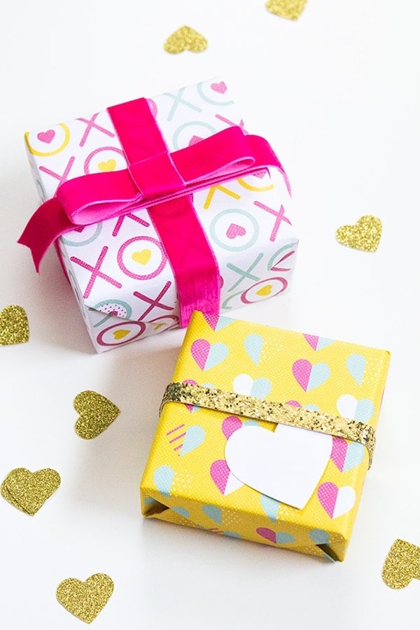Printable Valentine's Day Gift Wrap