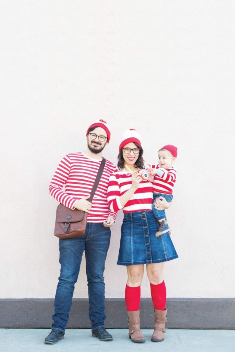 Where's Waldo family Halloween costume